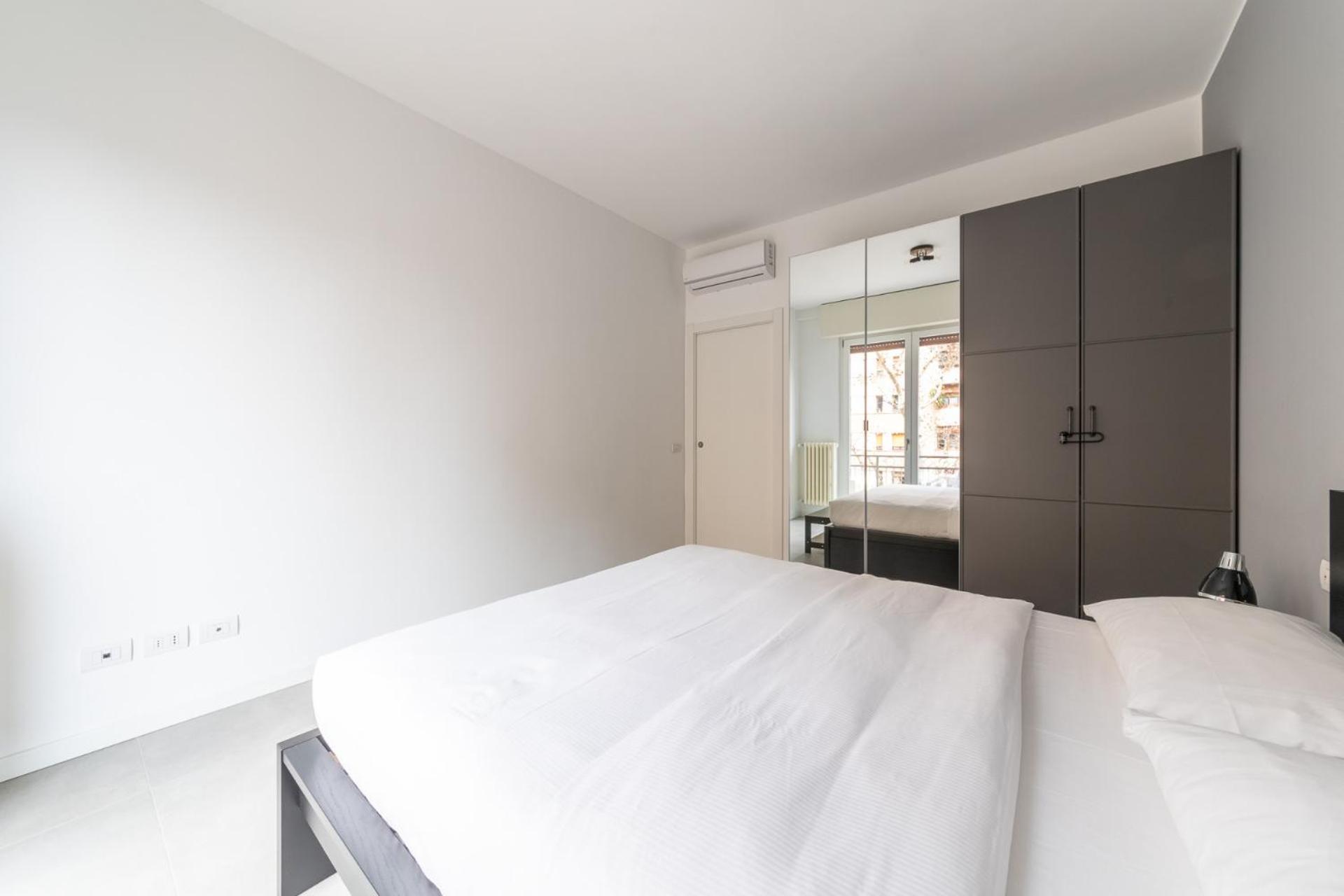 Apartment Modern And Comfortable In Cenisio Area Mailand