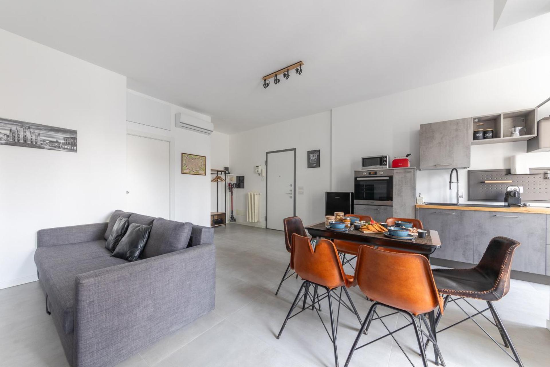 Modern And Comfortable In Cenisio Area Mailand